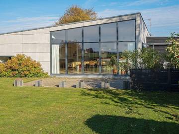 Ferienhaus mit Meerblick für 6 Personen, mit Garten und Terrasse, kinderfreundlich in Lolland-Falster