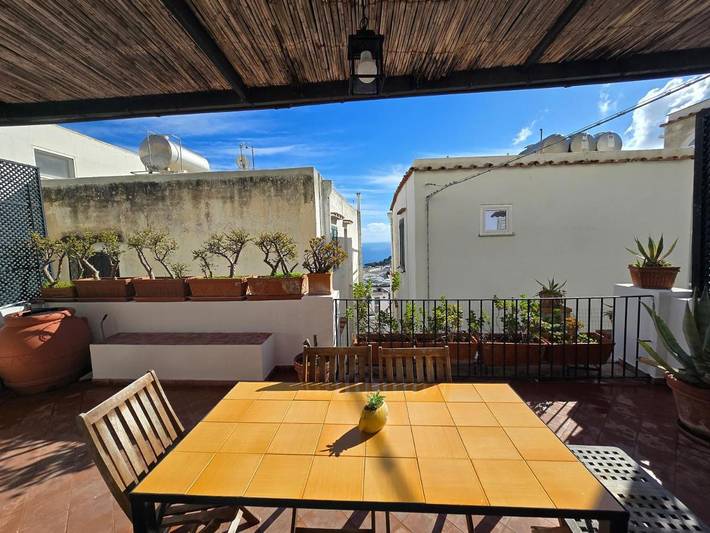 Maison d’hôte pour 2 personnes, avec balcon et vue, adapté aux familles dans Marina Grande - 3