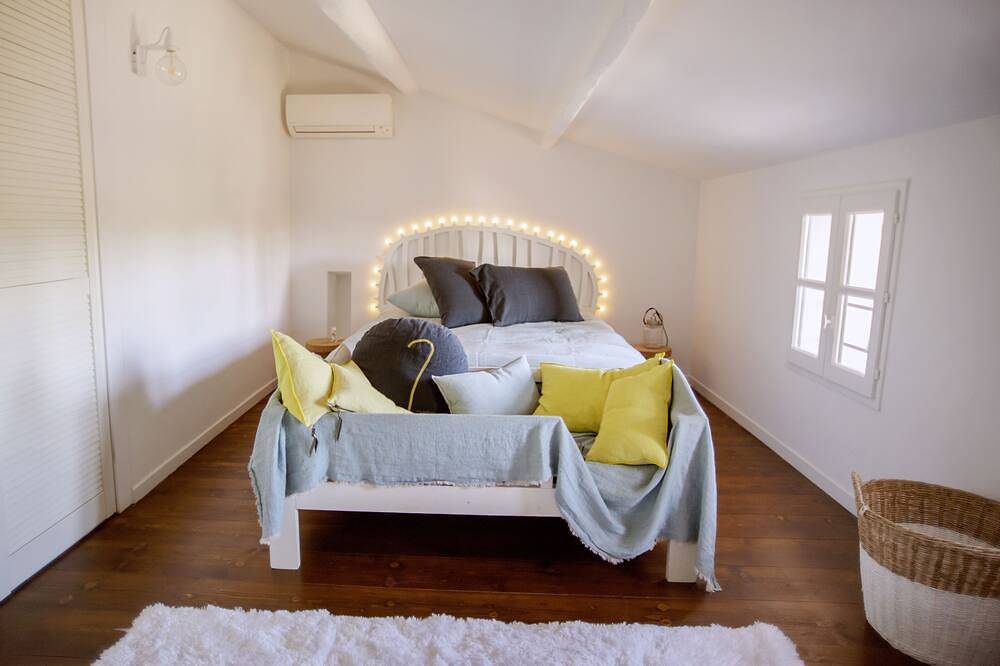 Maison de vacances incroyable in Saint-Aunès, Côte d'Améthyste