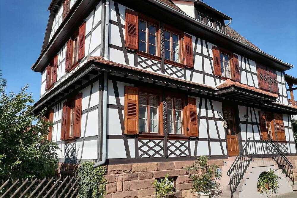 Appartement entier, Appartement avec terrasse privée dans une maison alsacienne in Ingolsheim, Région de Wissembourg