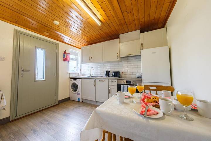 Gîte pour 3 personnes, avec jardin et vue à Trim - 2