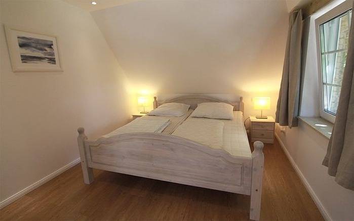 Ganze Ferienwohnung, Ferienhof Petersen - Balkonwohnung in Boren, Grünes Binnenland