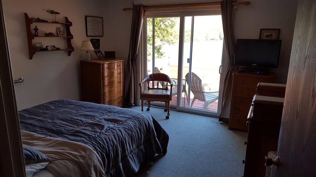 Waterfront Winnipesaukee Lake House mit Dock, Deck und Aussicht in Moultonborough, Lake Winnipesaukee