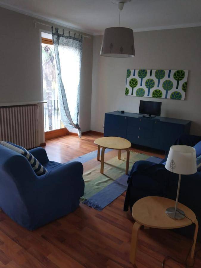 Gîte pour 6 personnes, avec vue et jardin dans Pettenasco - 2