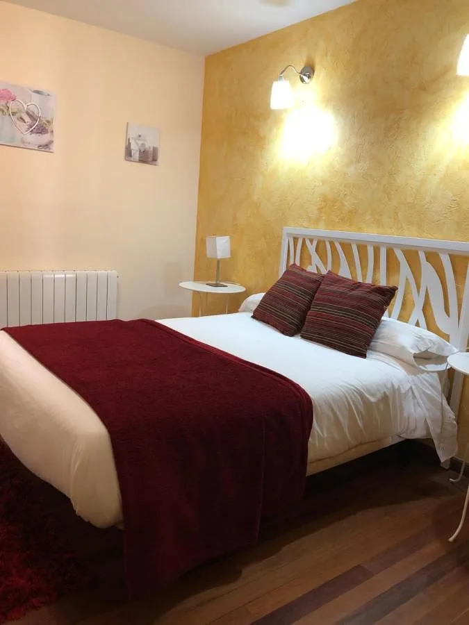 Casa de huéspuedes para 2 personas, con balcón - 1
