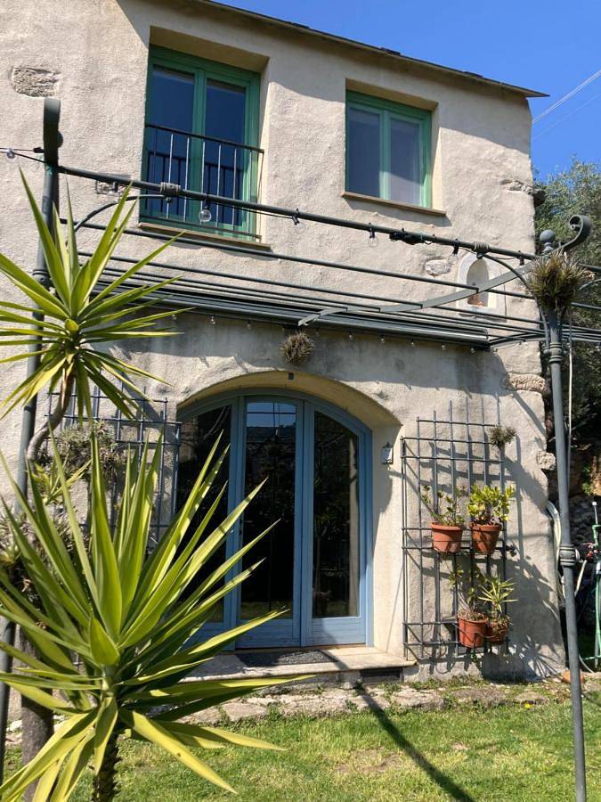 Casa Olivia Lacremà in Finale Ligure, Finale Ligure Gemeinde