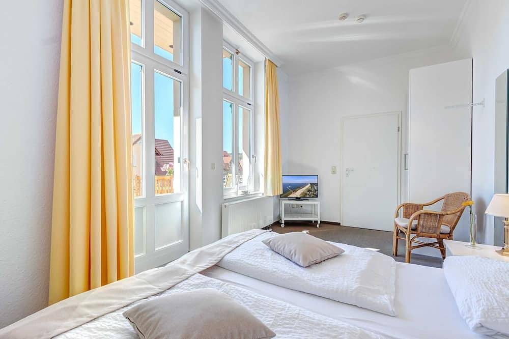 Villa Ostseewarte Whg. 12, Südbalkon, Fahrstuhl - Villa Ostseewarte, Strandnah, in Drei Kaiserbäder, Heringsdorf