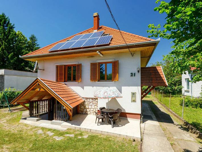 Ferienhaus für 8 Personen, mit Garten, mit Haustier