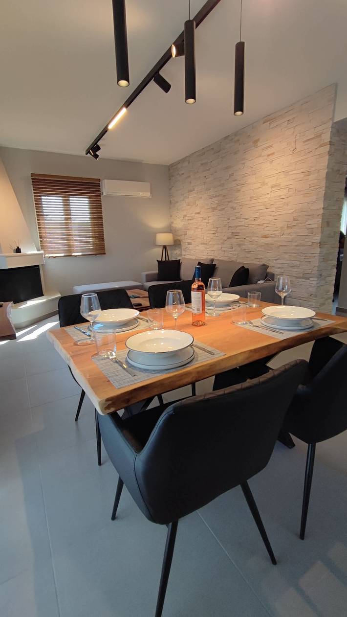 Διαμονή για διακοπές για 8 άτομα στο Ληξούρι