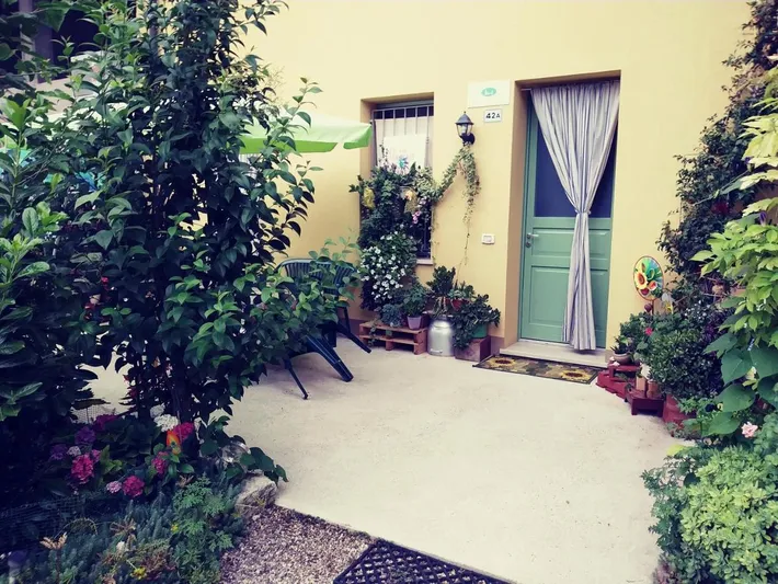 Alojamiento y desayuno para 2 personas, con jardín y vistas - 1