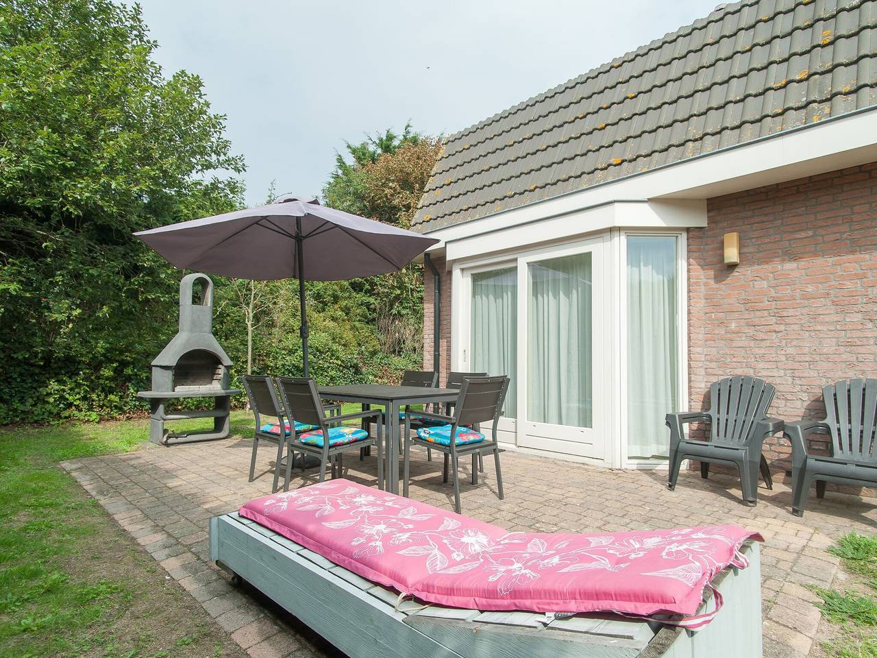 Bungalow in Noordwijk nahe Strand in Noordwijk, Niederländische Nordsee