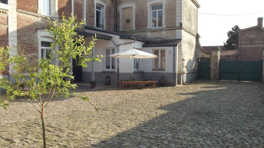 Location de vacances pour 11 personnes, avec jardin et vue dans Ferfay