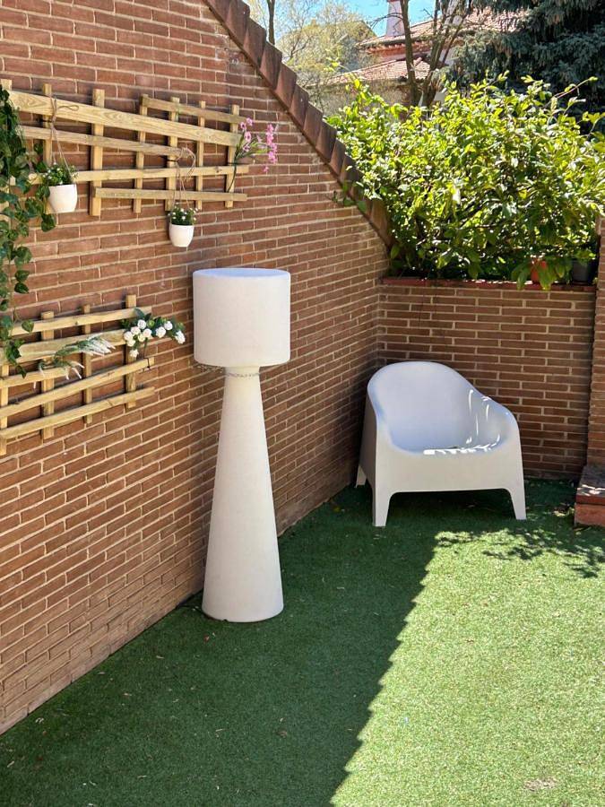 Gîte pour 3 personnes, avec piscine ainsi que vue et jardin à Burgos - 2