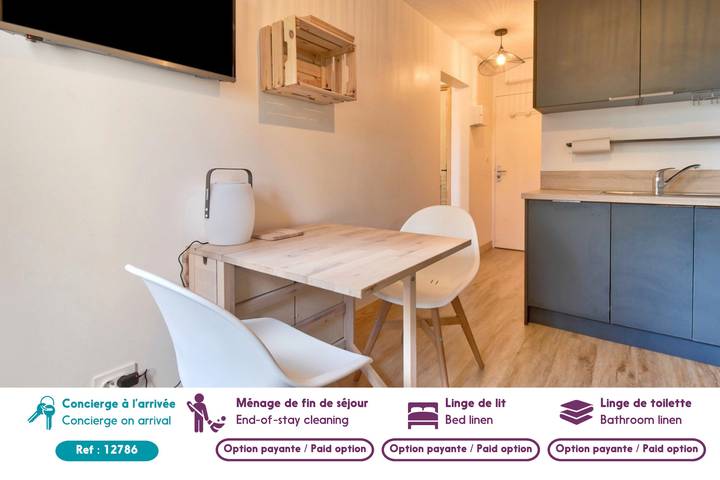 Chalet pour 4 personnes, avec balcon, adapté aux familles dans les Pyrénées - 2