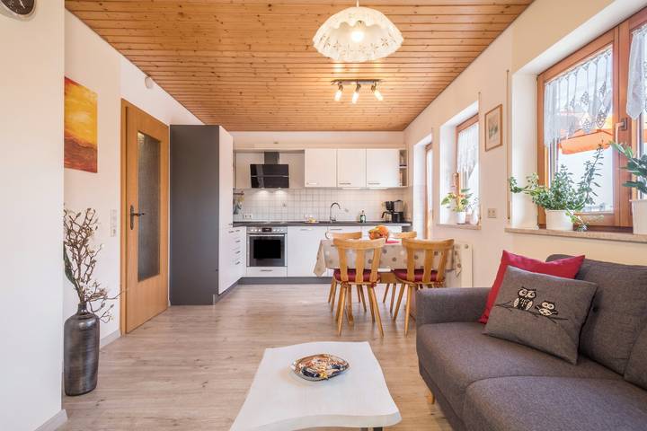 Ferienwohnung für 4 Personen, mit Balkon und Garten in Langenargen - 4