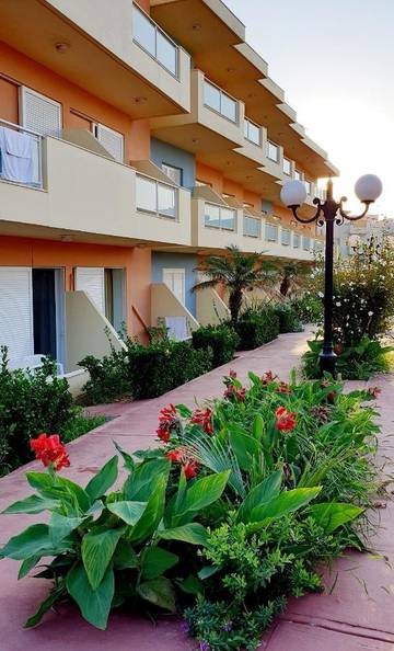 Maison d’hôte pour 4 personnes, avec vue ainsi que jardin et balcon à Réthymnon