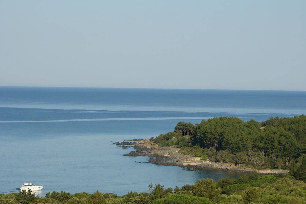 Villa pour 4 Personnes dans Cappiciolo, Olmeto