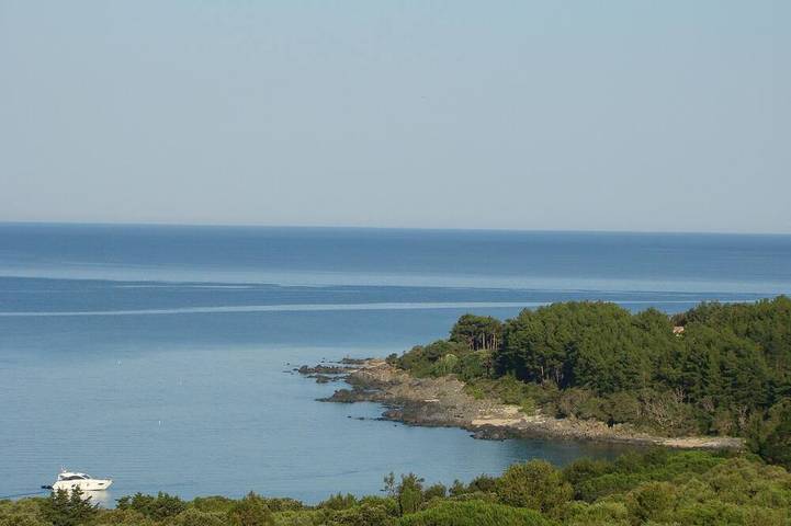 Villa pour 4 personnes, avec jardin et terrasse à Olmeto