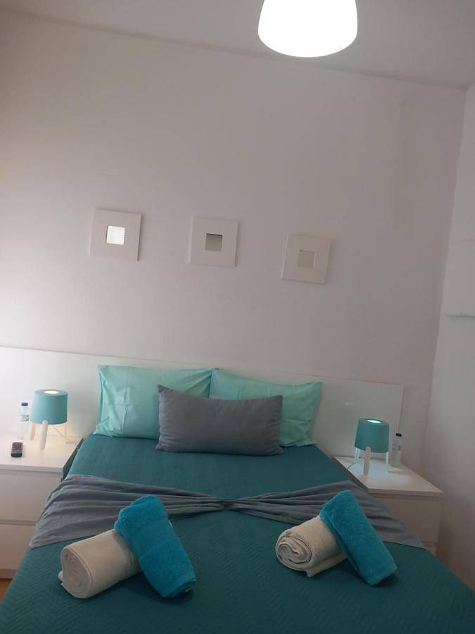 Gîte pour 2 personnes, avec vue ainsi que jardin et terrasse à Peniche - 2