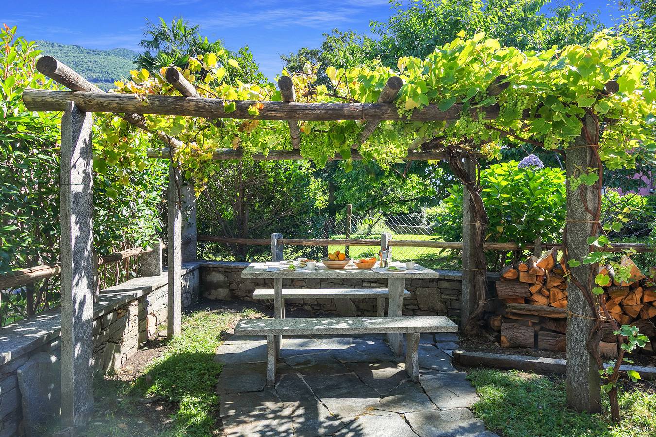 Casa Ana 2 - Losone Center in Losone, Ticino Alps and Verbano
