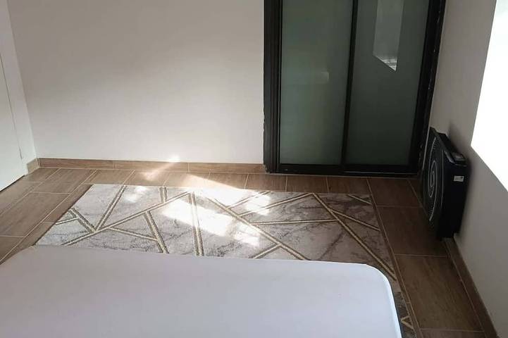 Hyper Istres Duplex in Istres, Mittelmeerküste (Frankreich)