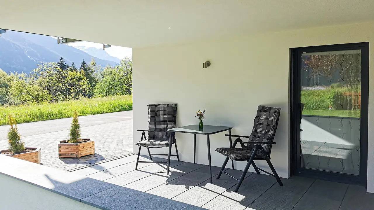 Geheel vakantieappartement, Vakantieappartement voor 5 personen met terras in Gaschurn, Gaschurn en omgeving