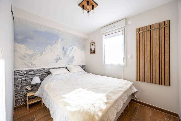 Gîte pour 6 personnes, avec jardin à Génos - 3