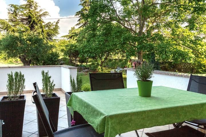 Ferienwohnung für 3 Personen, mit Balkon/Terrasse in Poreč