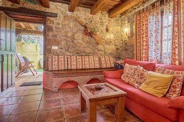 Holiday Rental for 2 People in Prado de la Guzpeña, León Region, Photo 2