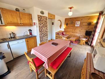 Gîte pour 6 personnes, avec balcon à Modane