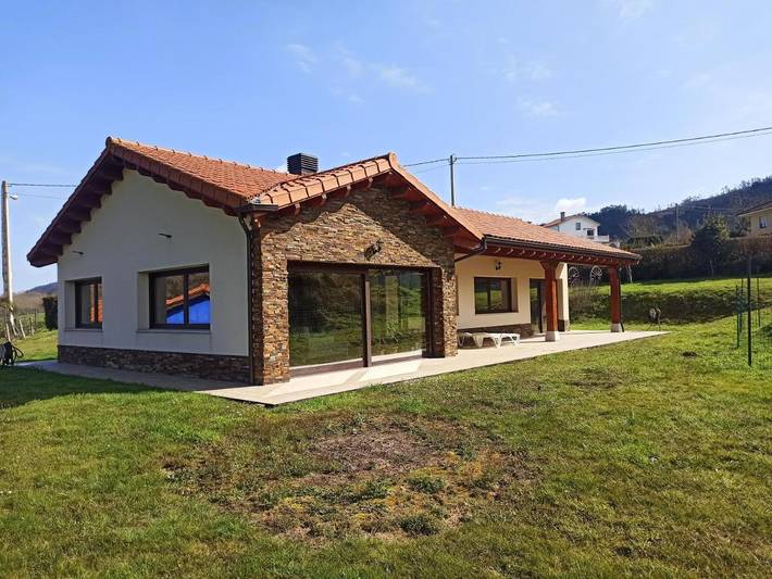 Casa rural para 6 personas, con vistas y jardín en Pravia - 4