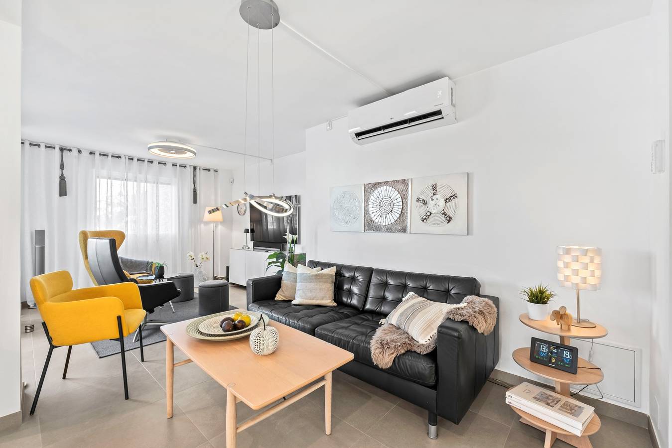 Entire apartment, Sea Views and Luxury on the Beach in Torrevieja Centre, Torrevieja