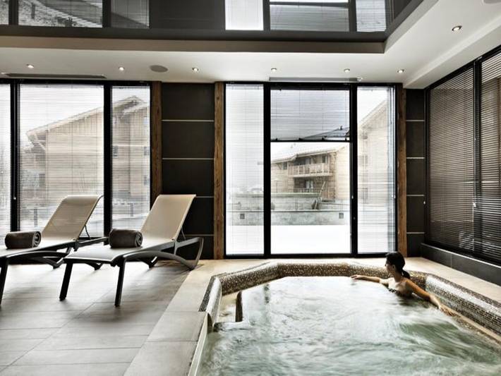 Gîte pour 2 personnes, avec piscine ainsi que balcon et sauna, animaux acceptés dans Office De Tourisme De Samoens - 2