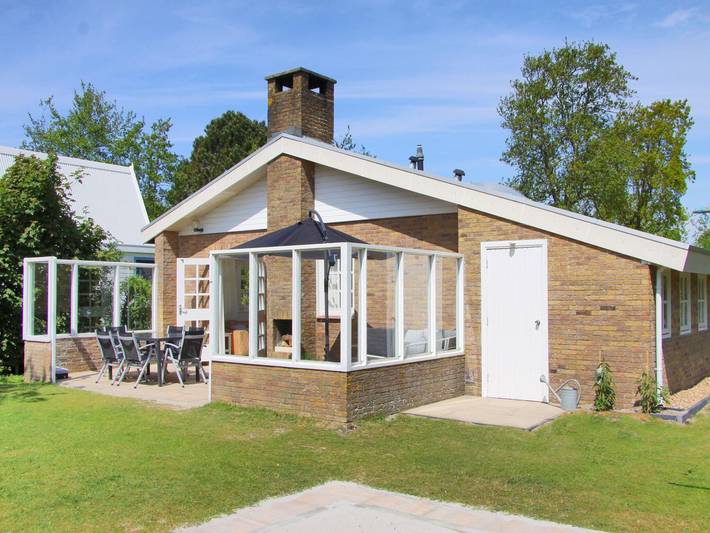Vakantiehuis voor 6 personen, met Terras en Tuin in Sint Maartenszee