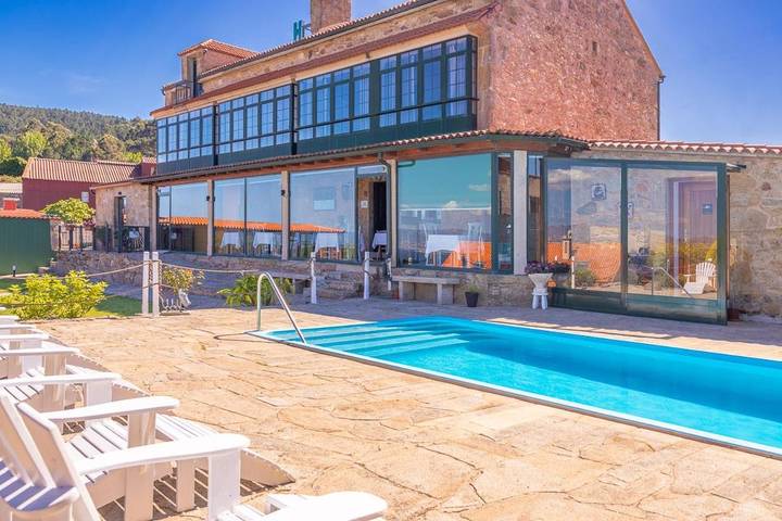 Casa rural con piscina para 2 personas, con jardín y piscina en Finisterre