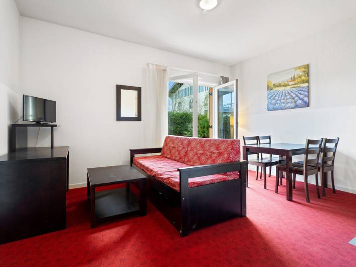 Appartement de vacances pour 4 personnes, avec piscine et jardin à Grasse