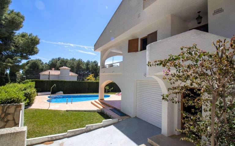 Casa rural para 8 personas, con jardín además de terraza y piscina en Alcalá de Chivert - 2