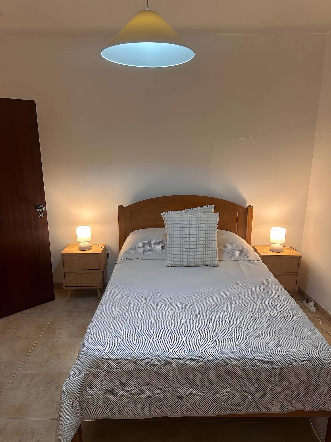 Casa Vacanze Pina con Terrazza Privata, Giardino Privato e Wi-Fi in Pêra, Alcantarilha e Pêra
