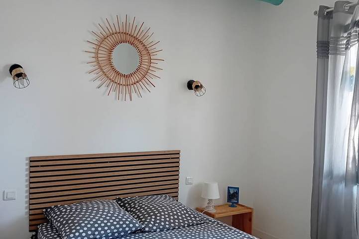 Sehr angenehmes, geräumiges und gut ausgestattetes Haus - 1000 m2 Grundstück in Le Pin, Nimes und Umgebung
