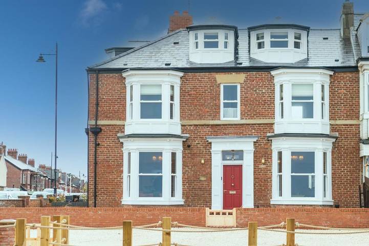 Holiday home for 12 people, with view and garden - 1