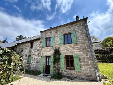Gîte pour 4 personnes, avec jardin dans Lac de Vassivière