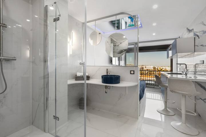 Gîte pour 2 personnes, avec terrasse dans Cap d'Agde naturiste