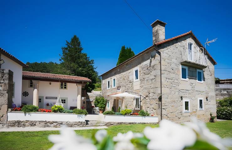 Casa para 16 personas, con Balcón y Jardín en Galicia