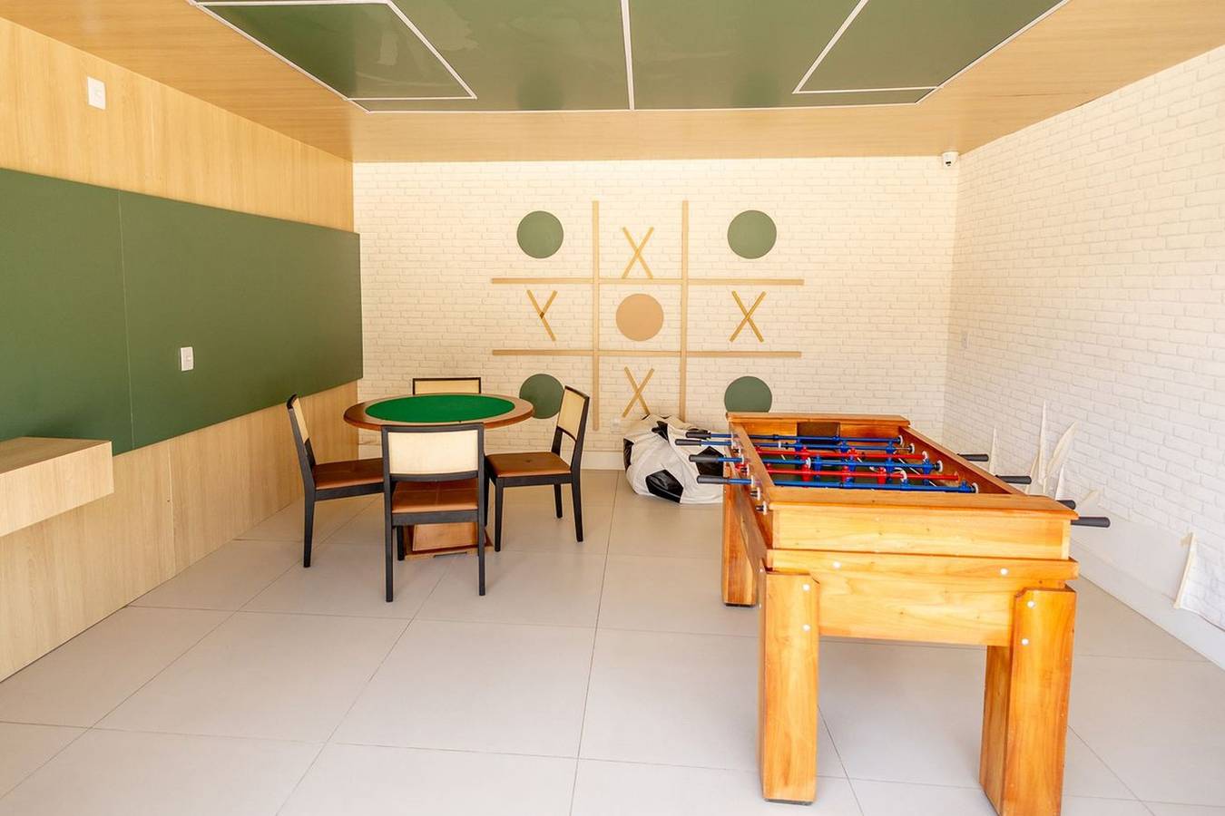 Entire apartment, Apto Pé na Areia com Piscina, Academia e Hidro in Ilhéus, Costa das Baleias