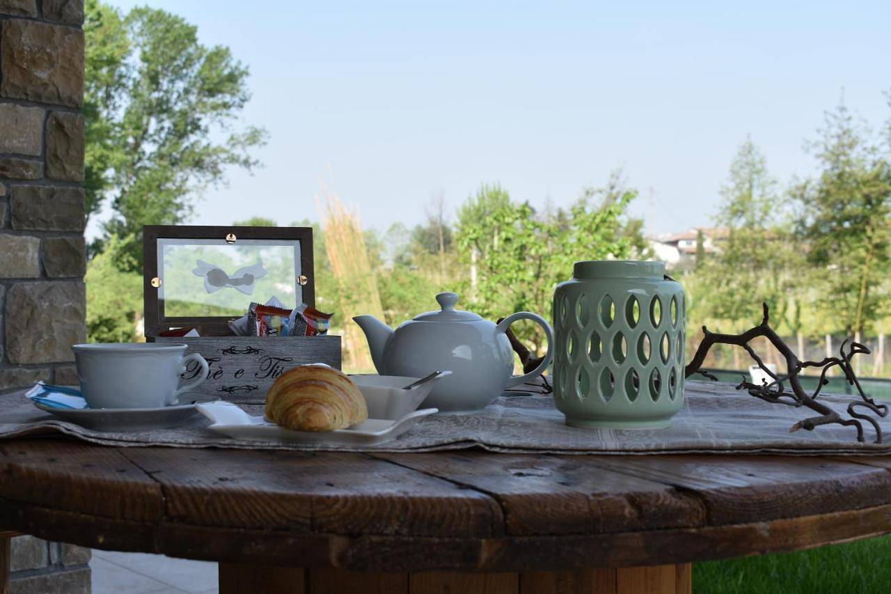 Orchidea Del Garda in Peschiera del Garda, Prealpi Gardesane