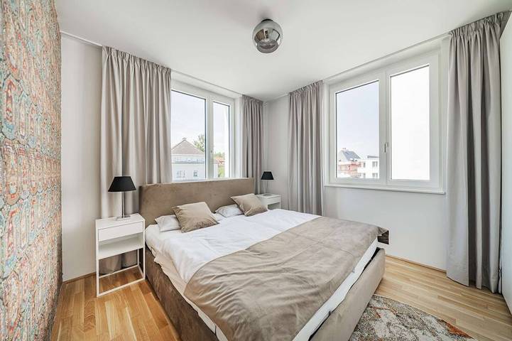 Ganze Wohnung, 3 Zimmer Apartment mit Blick auf die Stadt in Gmunden, Bezirk Gmunden