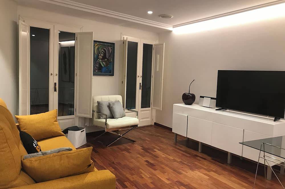 Entire apartment, Luxury Thermal Rest. A jewel in the historic center, a stone's throw from the main square. in Ourense, Ourense Region
