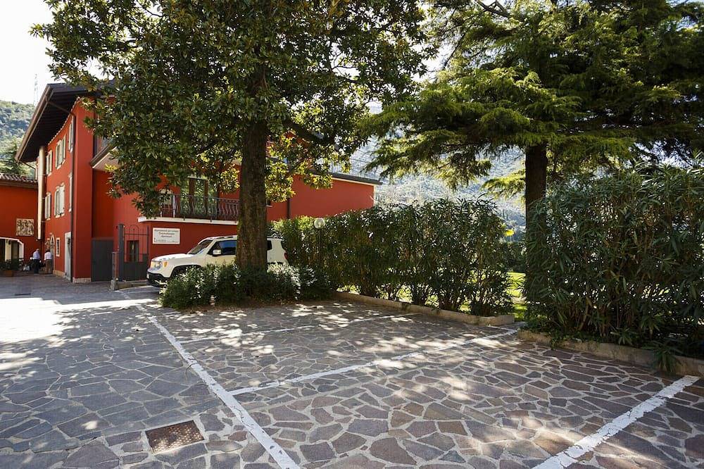 Entire apartment, Ada - apartment - Centro Torbole in Torbole, Nago-Torbole