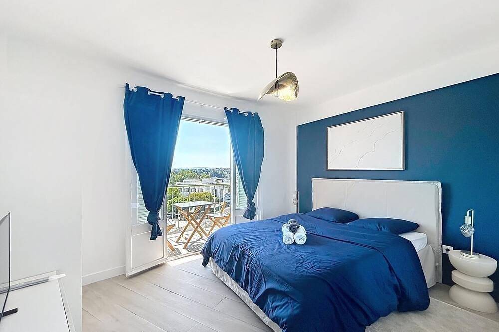 Entire apartment, Magnificent 4-room apartment Sea/Airport in Nice (France), Nice region