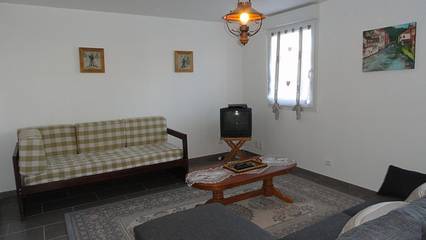 Gîte pour 3 Personnes dans Saint-Antoine, Doubs, Photo 2